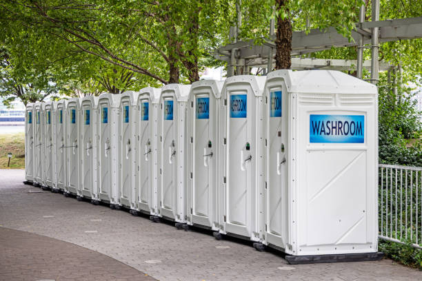 Best Portable bathroom rental  in Shoh, IL
