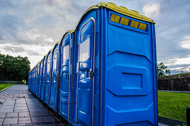 Best Portable restroom trailer rental  in Shoh, IL